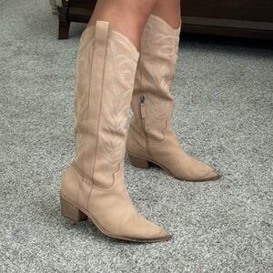Dolce vita solei cowboy boots